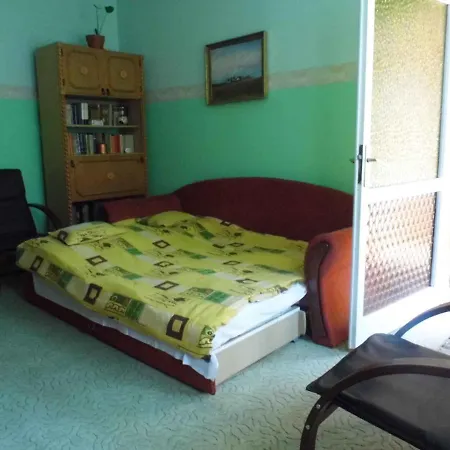بيت للعطل Holiday Balatonbereny/balaton 18105 *